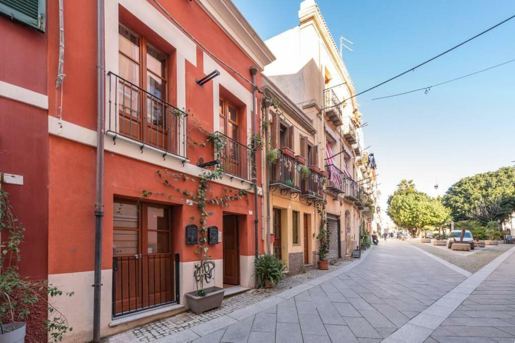 Mirti Boutique Apartment Heart Cagliari Exterior photo
